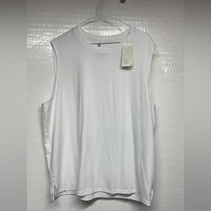 Men’s white tank